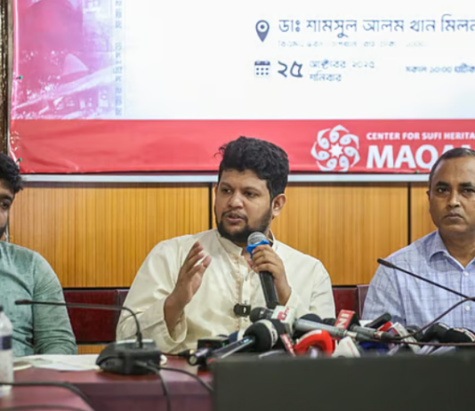 সবাই সংঘাতের জন্য মুখিয়ে আছে, অল্প কয়েক মাসের মধ্যে দেখতে পাবেন: তথ্য উপদেষ্টা