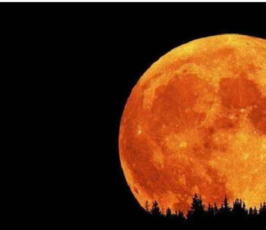 বছরের সবচেয়ে বড় সুপারমুন দেখা যাবে আজ