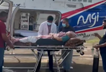 চট্টগ্রামে জনসংযোগে গুলিবিদ্ধ বিএনপি প্রার্থীকে হেলিকপ্টারে ঢাকায় নেওয়া হলো