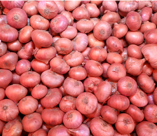 পেঁয়াজ আমদানির সুপারিশ করেছে ট্যারিফ কমিশন, দাম কমবে কি