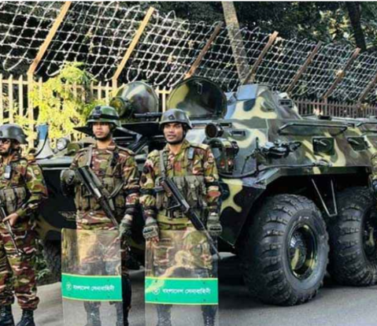 ট্রাইব্যুনাল ও সুপ্রিম কোর্ট এলাকায় সেনা মোতায়েন