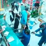 মিরপুরে যুবদল নেতাকে হত্যার পর পালানোর সময় অটোরিকশাচালককেও গুলি