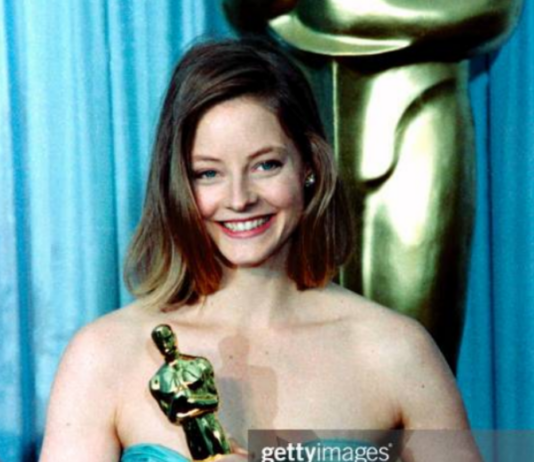 পাঁচ বছরের ব্যবধানে তাঁর পারিশ্রমিক কোটি ডলার বেড়ে যায়