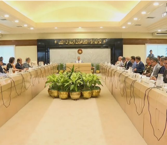 ভূমিকম্পে ঝুঁকি: প্রয়োজনীয় সব পদক্ষেপ গ্রহণের নির্দেশ প্রধান উপদেষ্টার