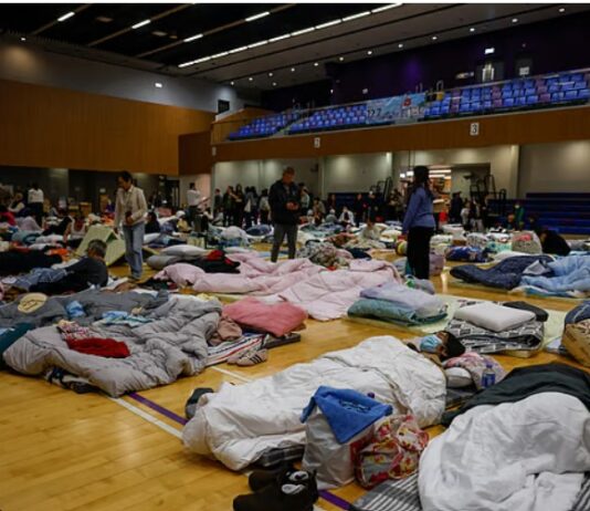 হংকংয়ে অগ্নিকাণ্ডে মৃত্যু বেড়ে ৭৫, কেন এত দ্রুত আগুন ছড়িয়ে পড়ল