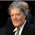 অস্কারজয়ী চিত্রনাট্যকার ও নাট্যকার টম স্টপার্ড মারা গেছেন