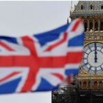 বাংলাদেশ ও পাকিস্তানি শিক্ষার্থীদের ভর্তি বন্ধ ও স্থগিত করেছে যুক্তরাজ্যের বিভিন্ন বিশ্ববিদ্যালয়