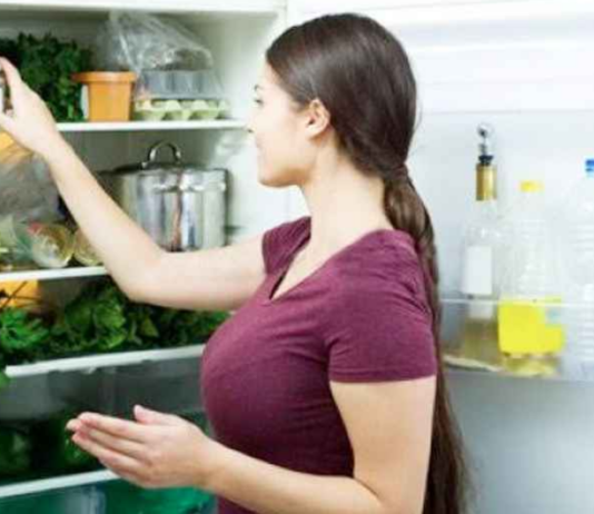 এই ৫ খাবার ফ্রিজে রাখলে বাড়তে পারে স্বাস্থ্যের ঝুঁকি