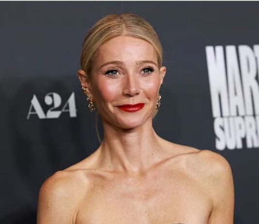 বাবা দেখলে ‘হার্ট অ্যাটাক’ করবেন, তাই ঘনিষ্ঠ দৃশ্যে অভিনয় করেননি নায়িকা