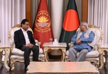 প্রধান উপদেষ্টার সঙ্গে পাকিস্তানের স্পিকার ও নেপালের পররাষ্ট্রমন্ত্রীর সাক্ষাৎ