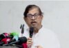 বগুড়ায় মনোনয়নপত্র বাতিল হলেও ঢাকায় টিকে গেলেন মান্না
