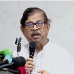 বগুড়ায় মনোনয়নপত্র বাতিল হলেও ঢাকায় টিকে গেলেন মান্না