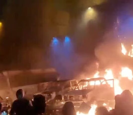 বিক্ষোভে উত্তাল ইরানে নিহতের সংখ্যা বেড়ে ৬২