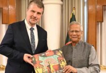 নির্বাচন ও গণভোটের জন্য নির্বাচন কমিশন সম্পূর্ণ প্রস্তুত: প্রধান উপদেষ্টা